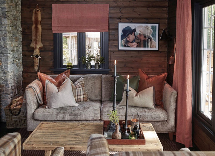 Liftgardin, hard fold med spiler