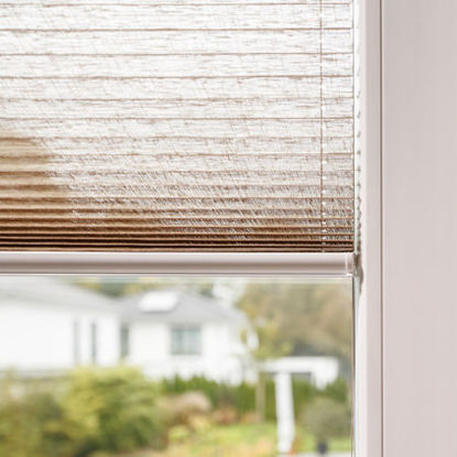 Enkel plisségardin, håndbetjent topphengt