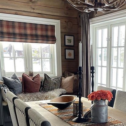 Liftgardin, hard fold med spiler - kjedetrekk